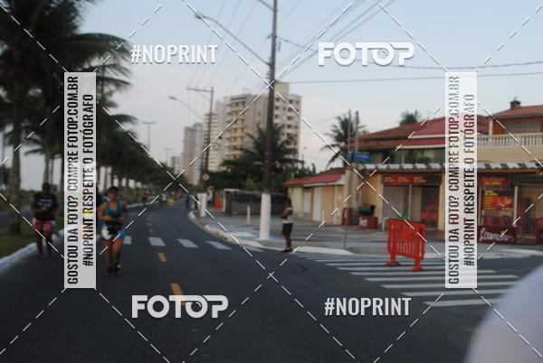 Buy your photos of the eventguia 13K Praia Grande on Fotop