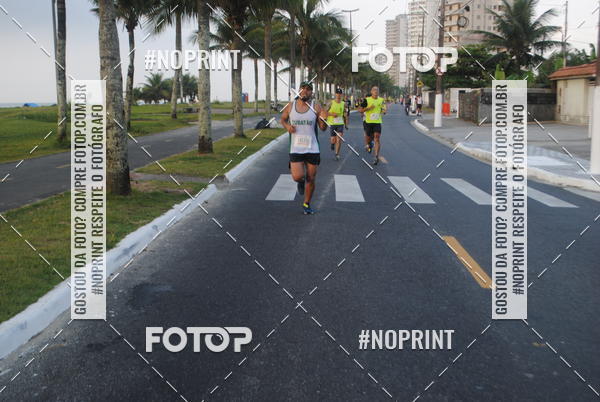 Buy your photos of the eventguia 13K Praia Grande on Fotop