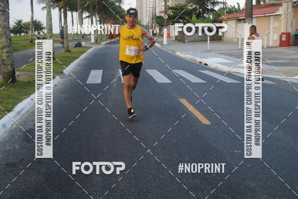 Buy your photos of the eventguia 13K Praia Grande on Fotop