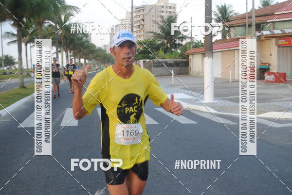 Buy your photos of the eventguia 13K Praia Grande on Fotop