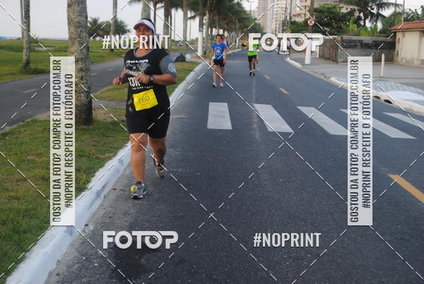 Buy your photos of the eventguia 13K Praia Grande on Fotop