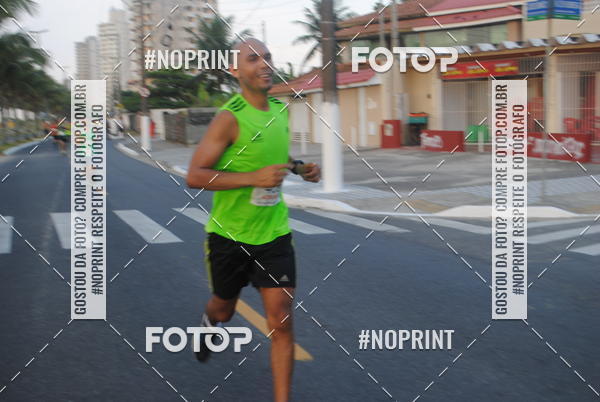 Buy your photos of the eventguia 13K Praia Grande on Fotop