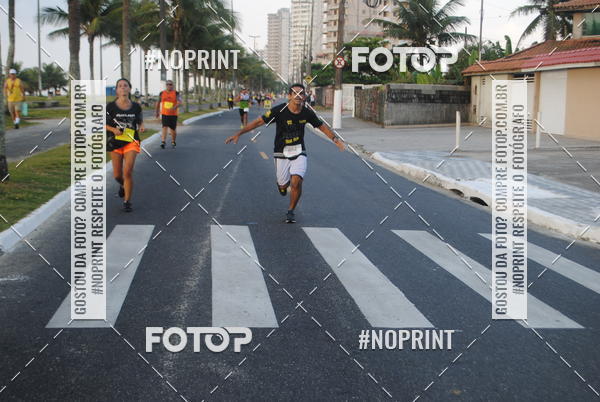 Buy your photos of the eventguia 13K Praia Grande on Fotop