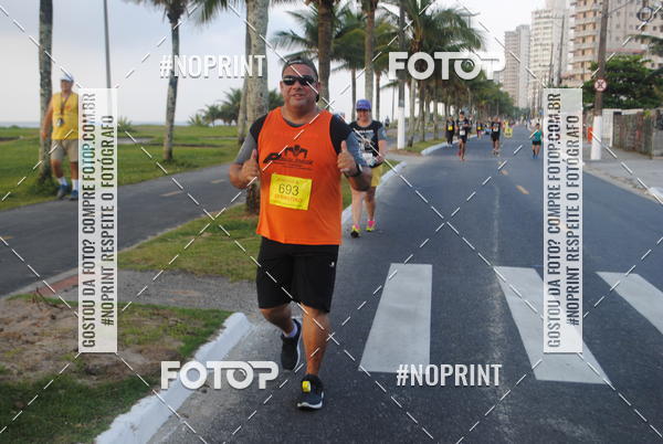 Buy your photos of the eventguia 13K Praia Grande on Fotop