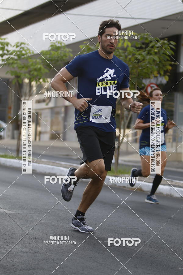 Buy your photos of the eventCorrida Blue on Fotop