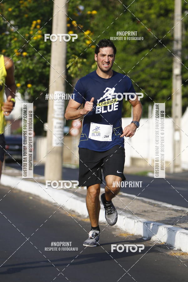 Buy your photos of the eventCorrida Blue on Fotop