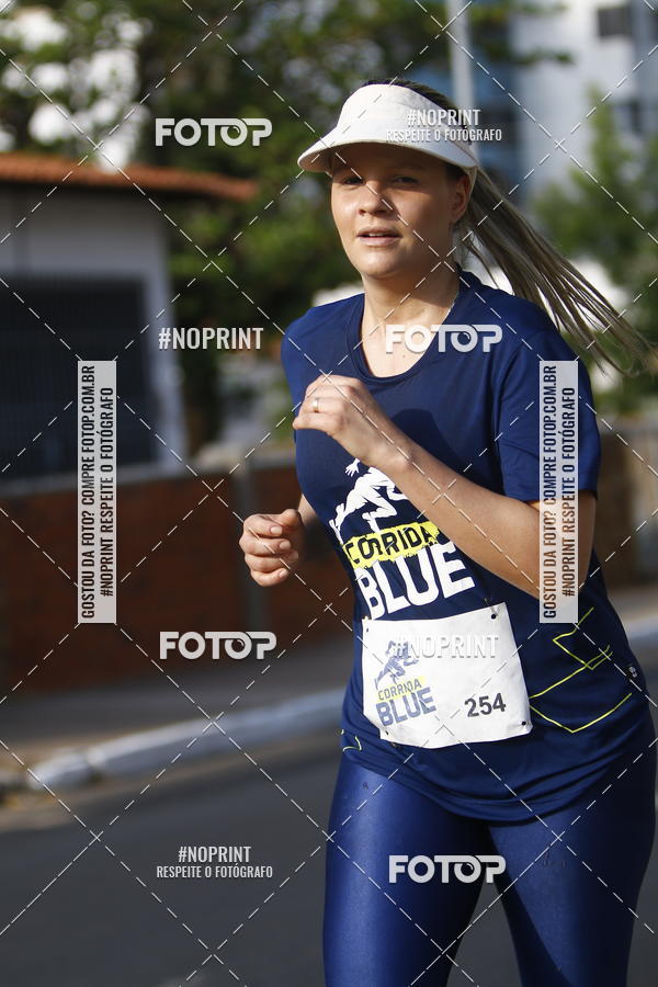 Buy your photos of the eventCorrida Blue on Fotop