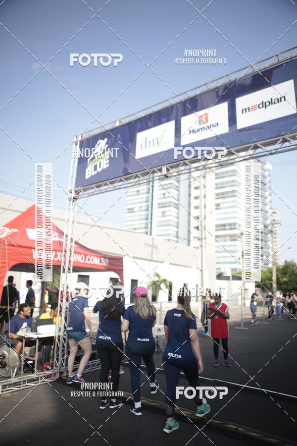 Buy your photos of the eventCorrida Blue on Fotop