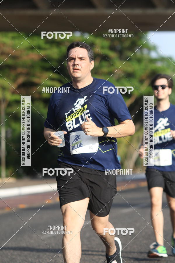 Buy your photos of the eventCorrida Blue on Fotop