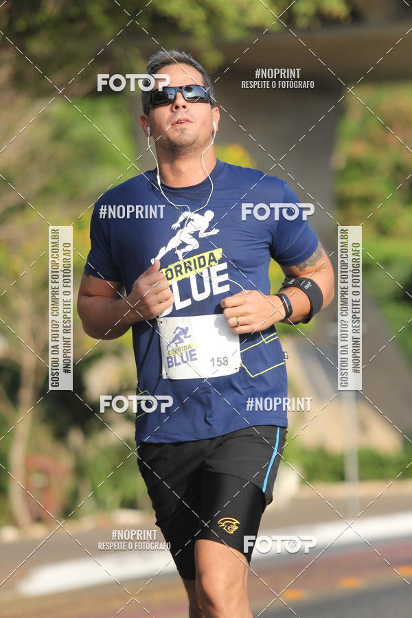 Buy your photos of the eventCorrida Blue on Fotop