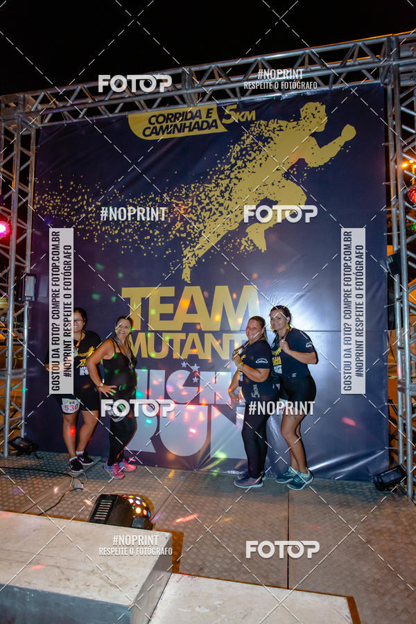 Buy your photos of the eventTEAM MUTANTE NIGHT RUN on Fotop