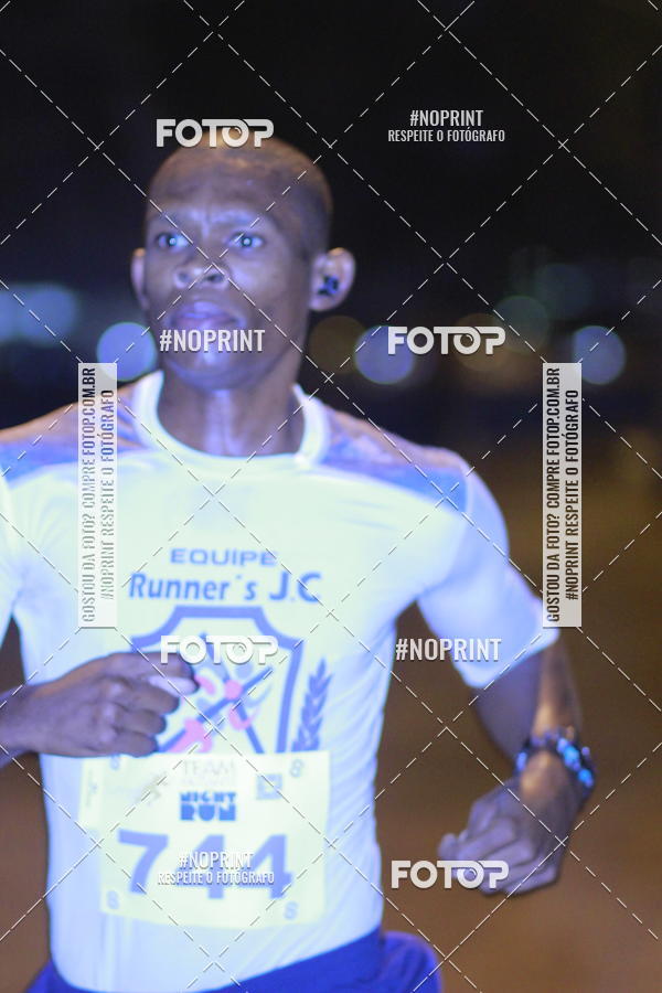 Buy your photos of the eventTEAM MUTANTE NIGHT RUN on Fotop