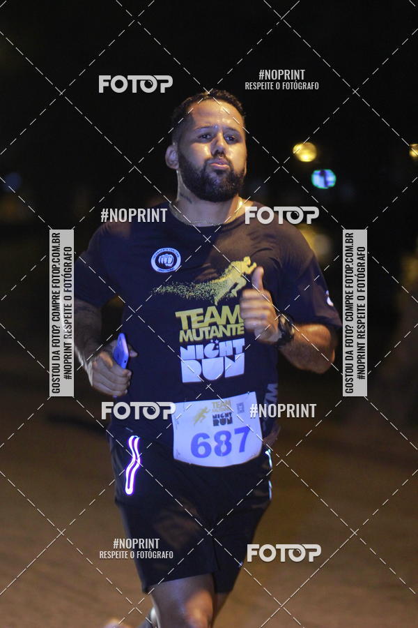 Buy your photos of the eventTEAM MUTANTE NIGHT RUN on Fotop