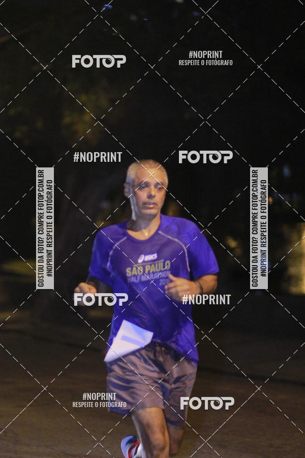 Buy your photos of the eventTEAM MUTANTE NIGHT RUN on Fotop