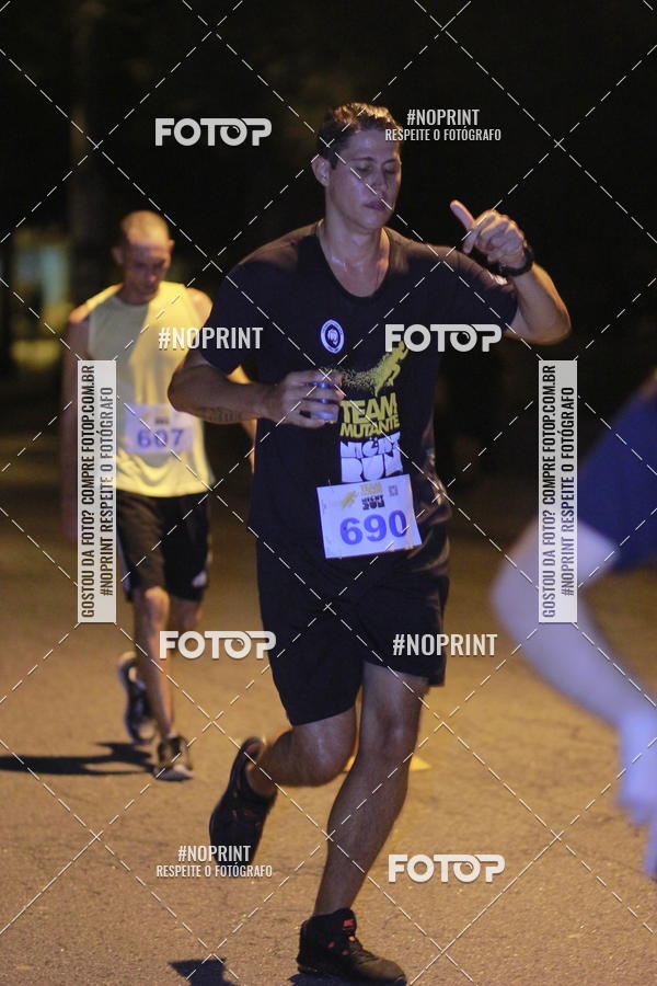 Buy your photos of the eventTEAM MUTANTE NIGHT RUN on Fotop