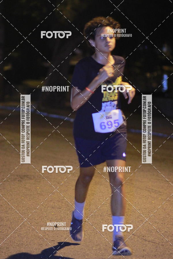 Buy your photos of the eventTEAM MUTANTE NIGHT RUN on Fotop