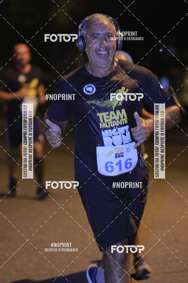 Buy your photos of the eventTEAM MUTANTE NIGHT RUN on Fotop
