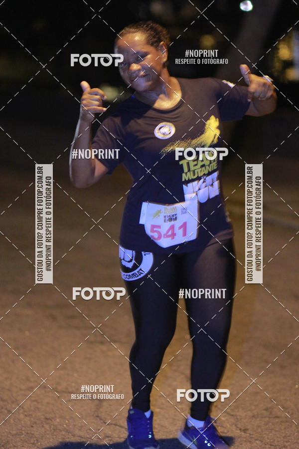 Buy your photos of the eventTEAM MUTANTE NIGHT RUN on Fotop