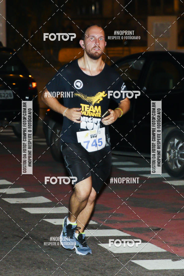 Buy your photos of the eventTEAM MUTANTE NIGHT RUN on Fotop