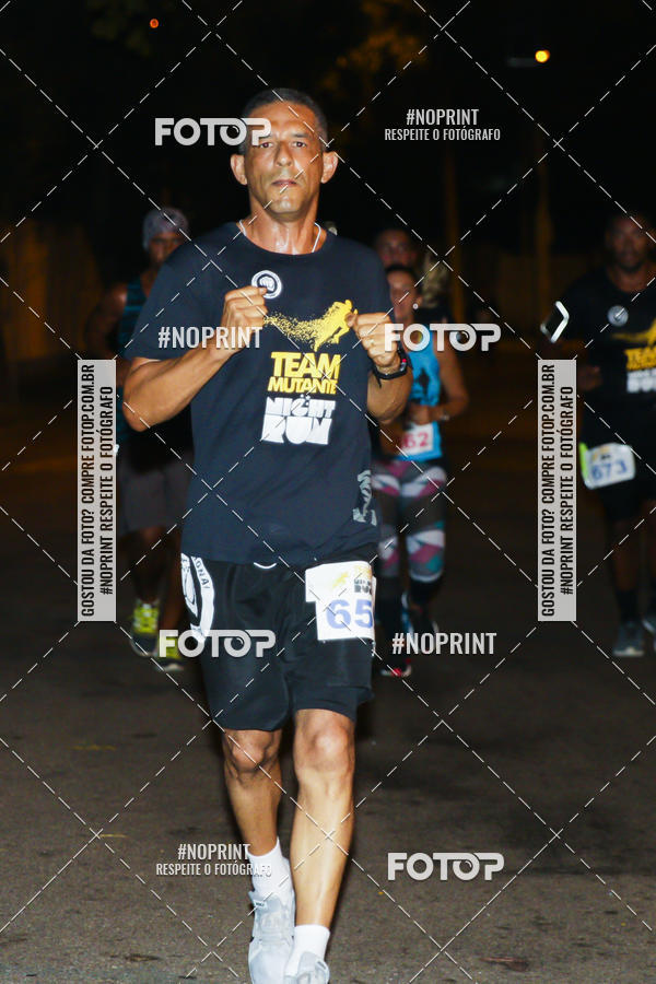 Buy your photos of the eventTEAM MUTANTE NIGHT RUN on Fotop