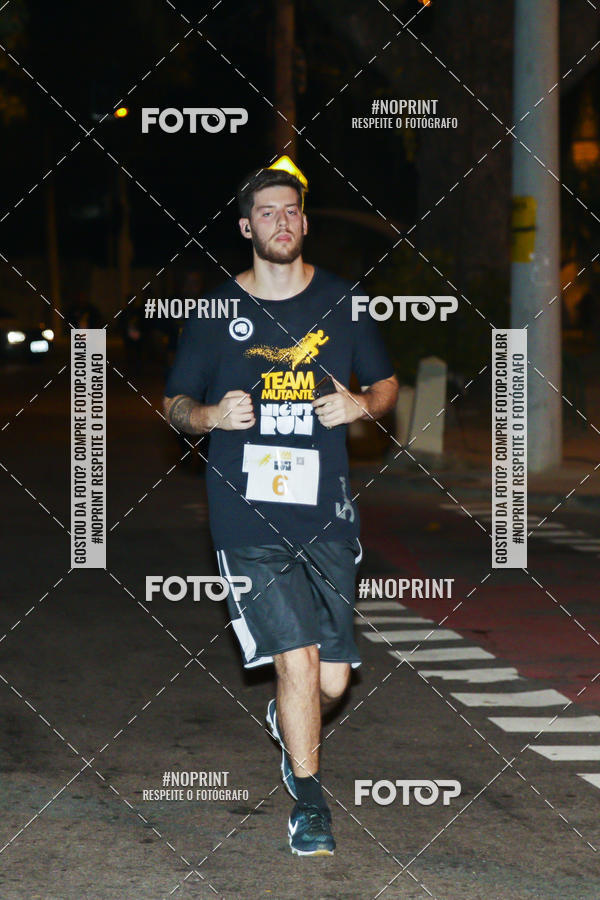 Buy your photos of the eventTEAM MUTANTE NIGHT RUN on Fotop