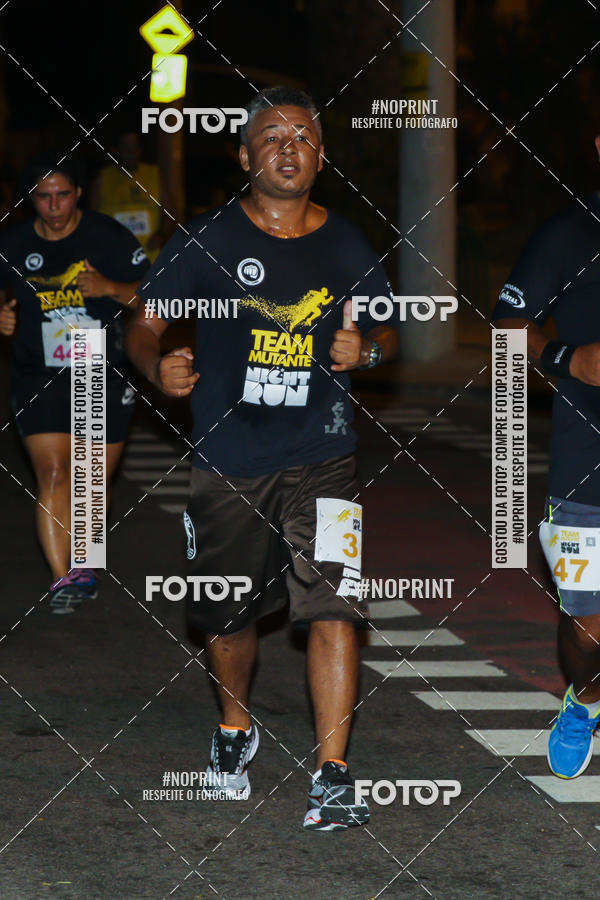 Buy your photos of the eventTEAM MUTANTE NIGHT RUN on Fotop
