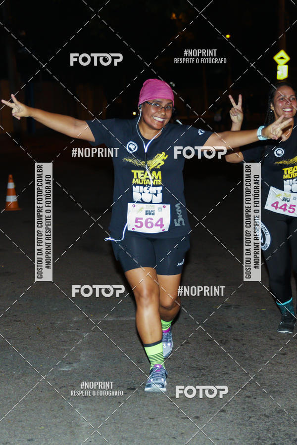 Buy your photos of the eventTEAM MUTANTE NIGHT RUN on Fotop