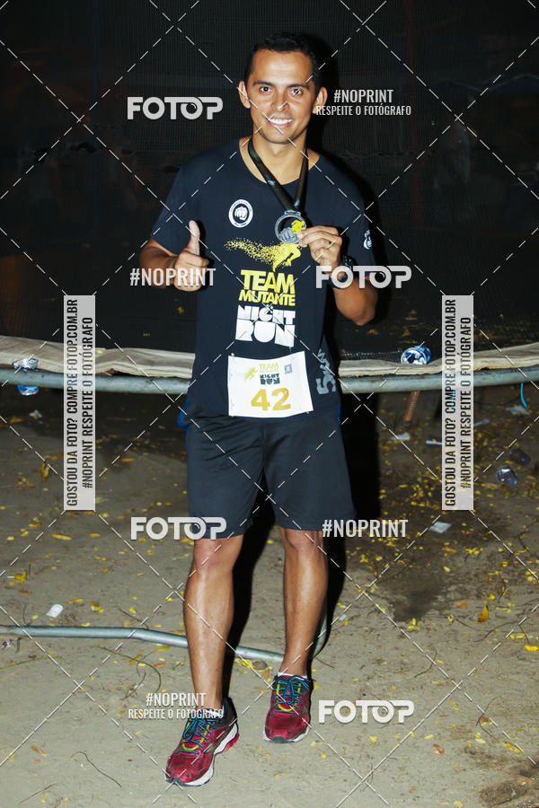 Buy your photos of the eventTEAM MUTANTE NIGHT RUN on Fotop