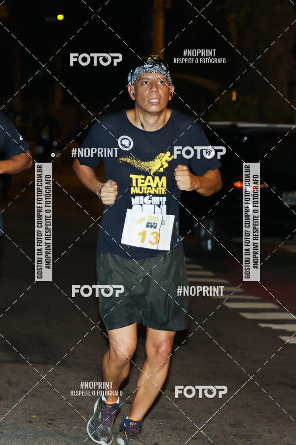 Buy your photos of the eventTEAM MUTANTE NIGHT RUN on Fotop