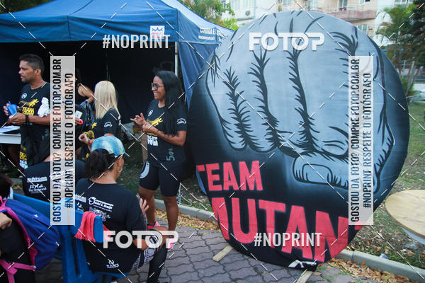 Buy your photos of the eventTEAM MUTANTE NIGHT RUN on Fotop