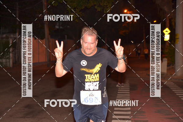 Buy your photos of the eventTEAM MUTANTE NIGHT RUN on Fotop