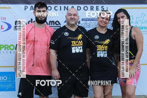 Buy your photos of the eventTEAM MUTANTE NIGHT RUN on Fotop