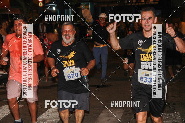 Buy your photos of the eventTEAM MUTANTE NIGHT RUN on Fotop