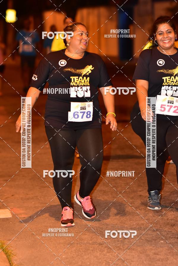 Buy your photos of the eventTEAM MUTANTE NIGHT RUN on Fotop