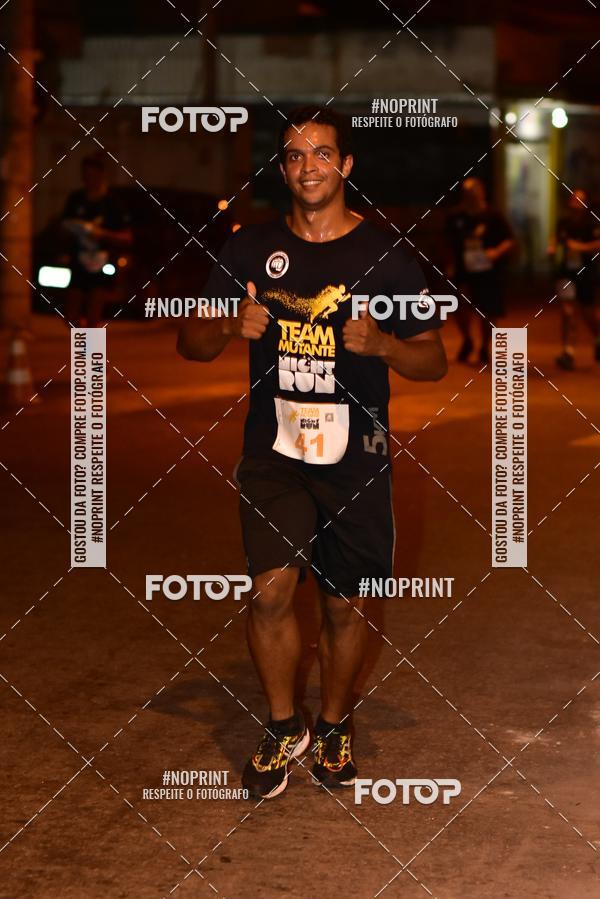 Buy your photos of the eventTEAM MUTANTE NIGHT RUN on Fotop