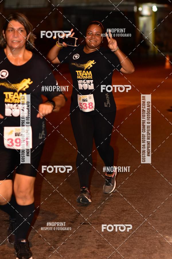 Buy your photos of the eventTEAM MUTANTE NIGHT RUN on Fotop
