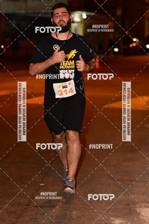 Buy your photos of the eventTEAM MUTANTE NIGHT RUN on Fotop