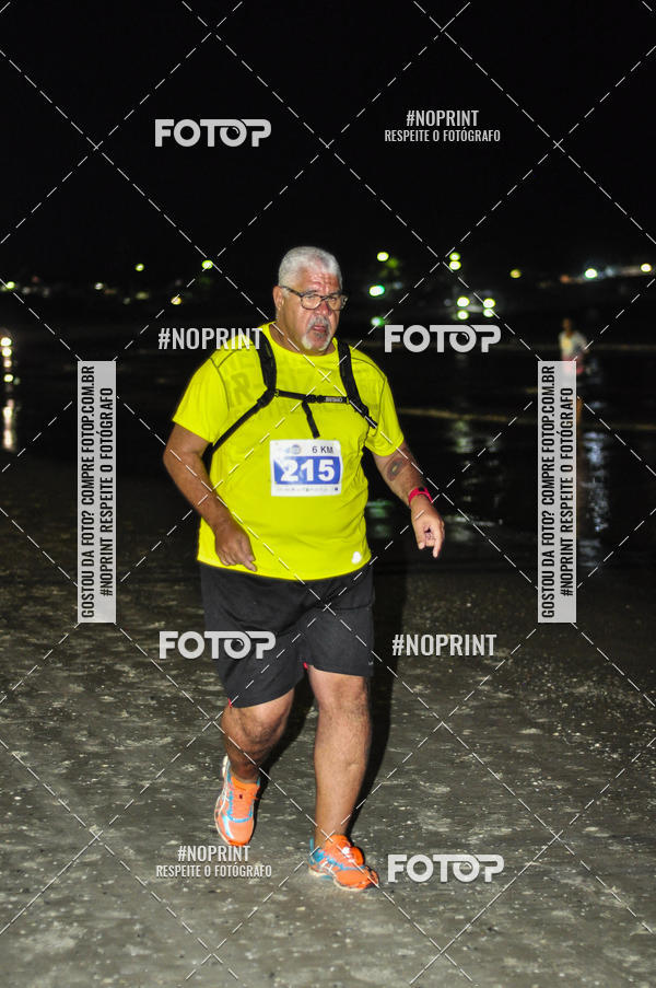 Buy your photos of the eventSummer Night Run - Praia do Forte on Fotop