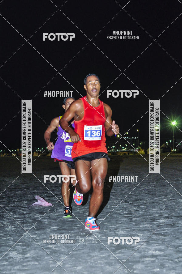 Buy your photos of the eventSummer Night Run - Praia do Forte on Fotop