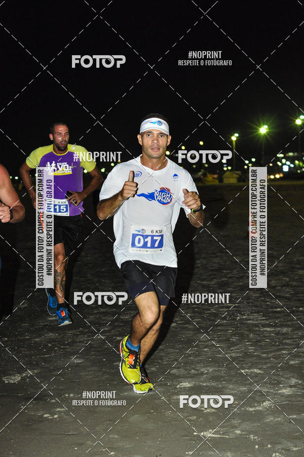 Buy your photos of the eventSummer Night Run - Praia do Forte on Fotop