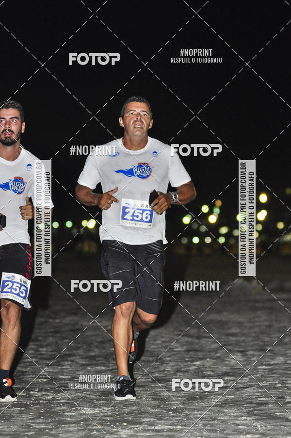 Buy your photos of the eventSummer Night Run - Praia do Forte on Fotop