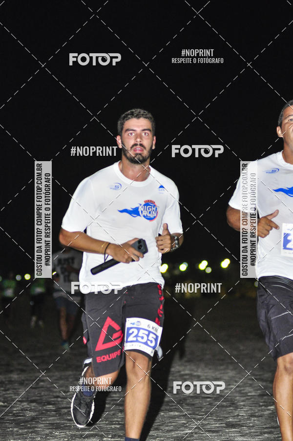 Buy your photos of the eventSummer Night Run - Praia do Forte on Fotop