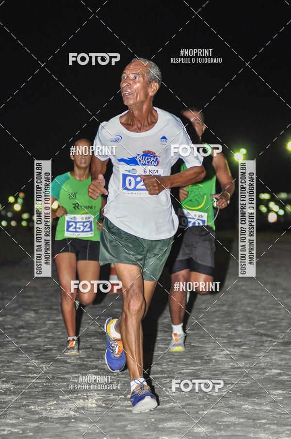 Buy your photos of the eventSummer Night Run - Praia do Forte on Fotop