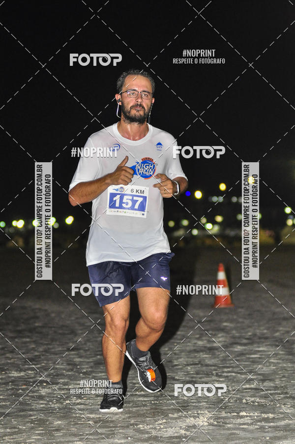 Buy your photos of the eventSummer Night Run - Praia do Forte on Fotop