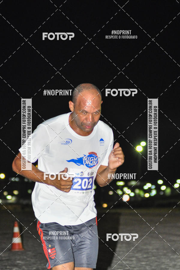 Buy your photos of the eventSummer Night Run - Praia do Forte on Fotop