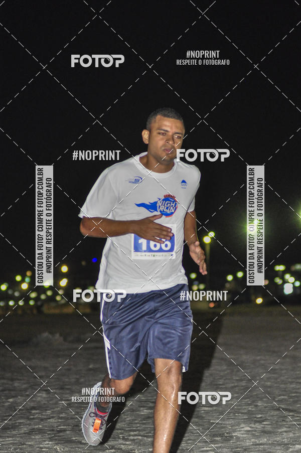 Buy your photos of the eventSummer Night Run - Praia do Forte on Fotop