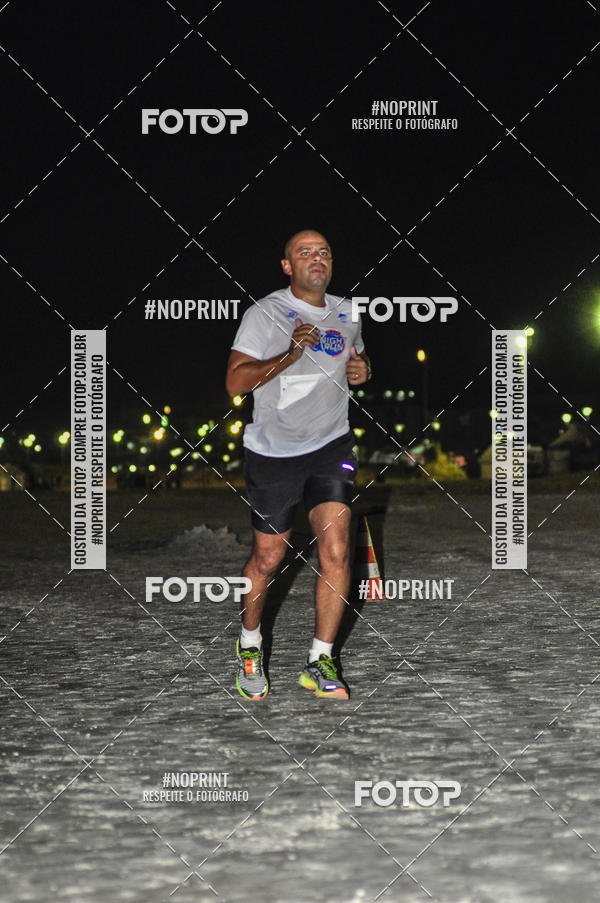 Buy your photos of the eventSummer Night Run - Praia do Forte on Fotop