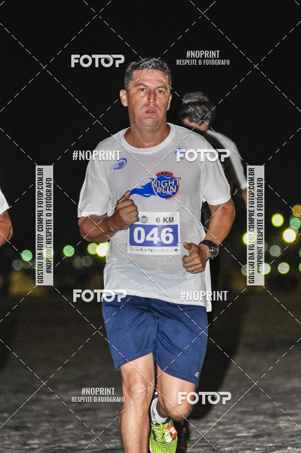 Buy your photos of the eventSummer Night Run - Praia do Forte on Fotop