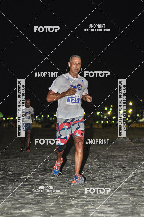 Buy your photos of the eventSummer Night Run - Praia do Forte on Fotop