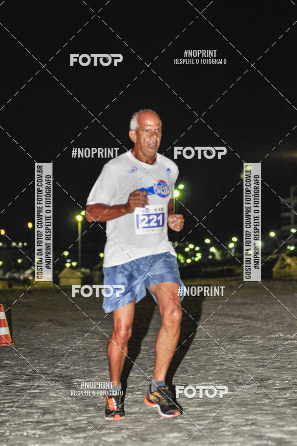Buy your photos of the eventSummer Night Run - Praia do Forte on Fotop